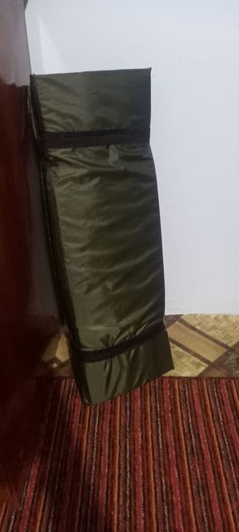 Продаётся военный каримат новый — 1