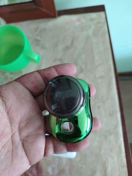 Mini SHAVER Sokol oladigan aparat 2 hil tezlida ishlidi — 11