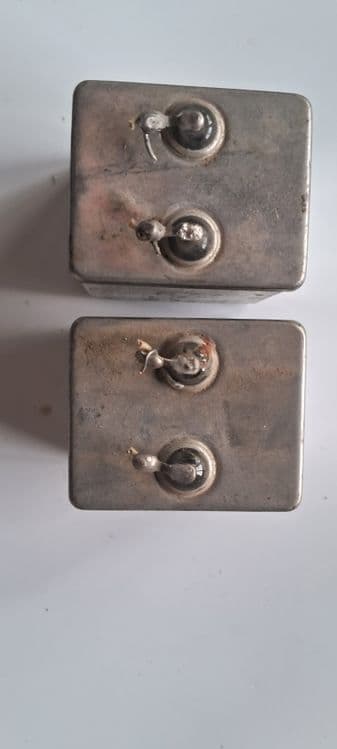 КОНДЕНСАТОРЫ для Двигателей 10,0×450В ссср — 3