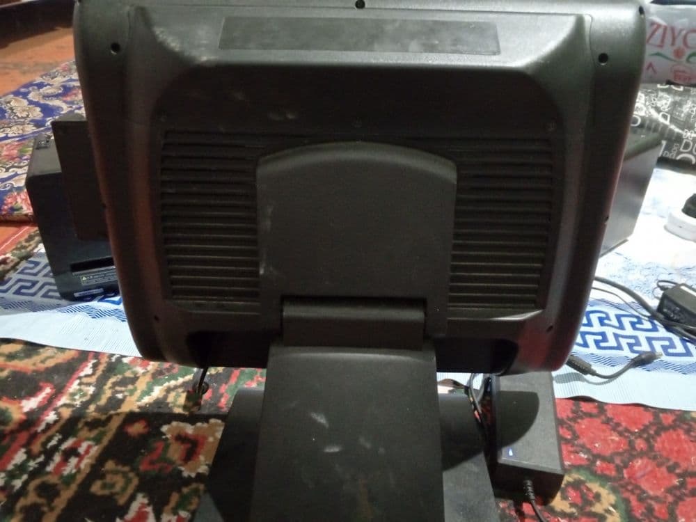 Pos terminal kassa ekrani — 2