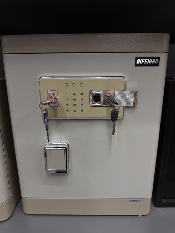 Seyf model BGX 50 — 1