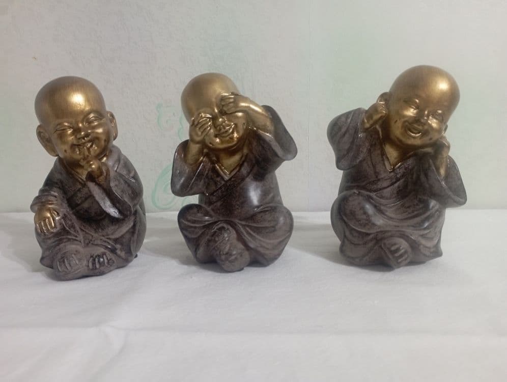 Статуэтки Будды. — 1