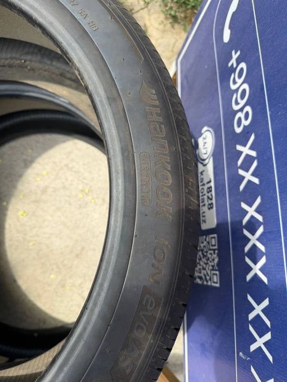 265/40/R21 hankook ion evo — 3