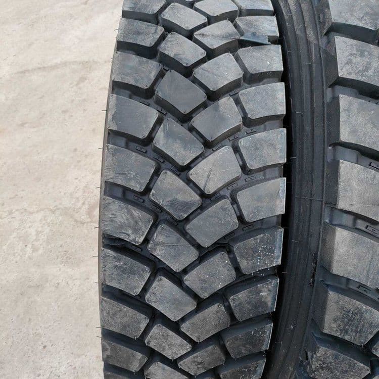 Грузовой балон 315/80R22.5 WANLI 303$ — 3