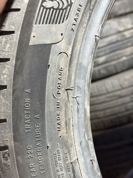 MICHELIN PILOT SPORT 4 255/45/19 2 dona bor — 3