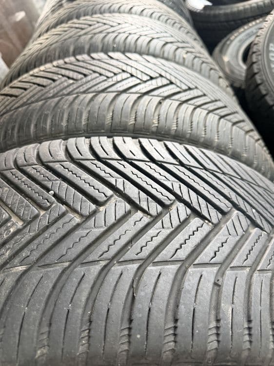 HANKOOK KNERGY 245/45/20 donaga bor — 3
