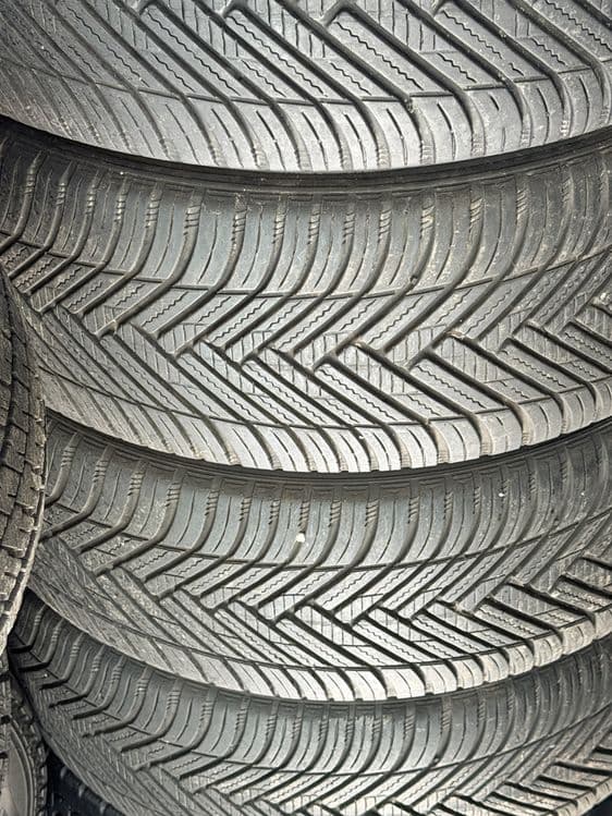 HANKOOK KNERGY 245/45/20 donaga bor — 4