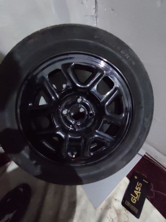leapmotor t03 diska balon 195 55 R15 — 2