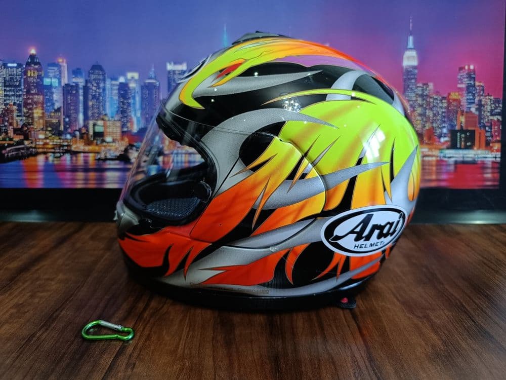 Мото шлем от Японского бренда ARAI QUANTUM e — 9