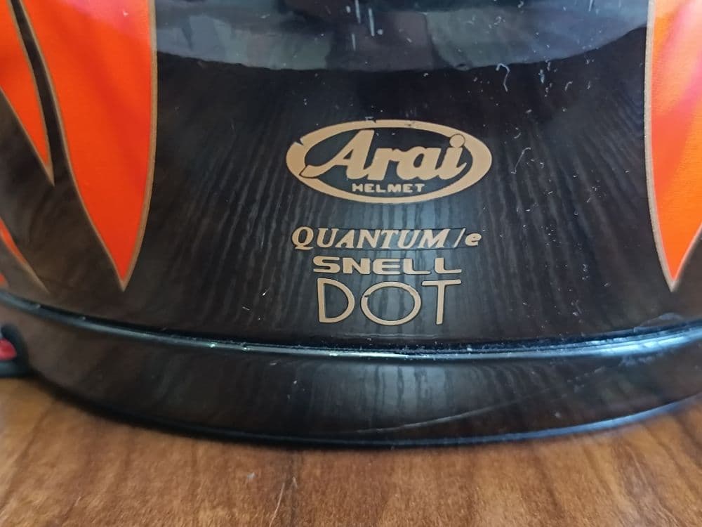 Мото шлем от Японского бренда ARAI QUANTUM e — 15