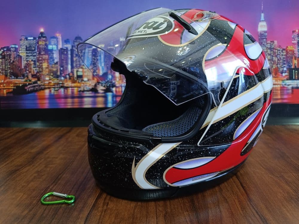 Мото шлем от Японского бренда ARAI QUANTUM F — 2