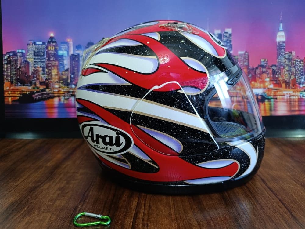Мото шлем от Японского бренда ARAI QUANTUM F — 5