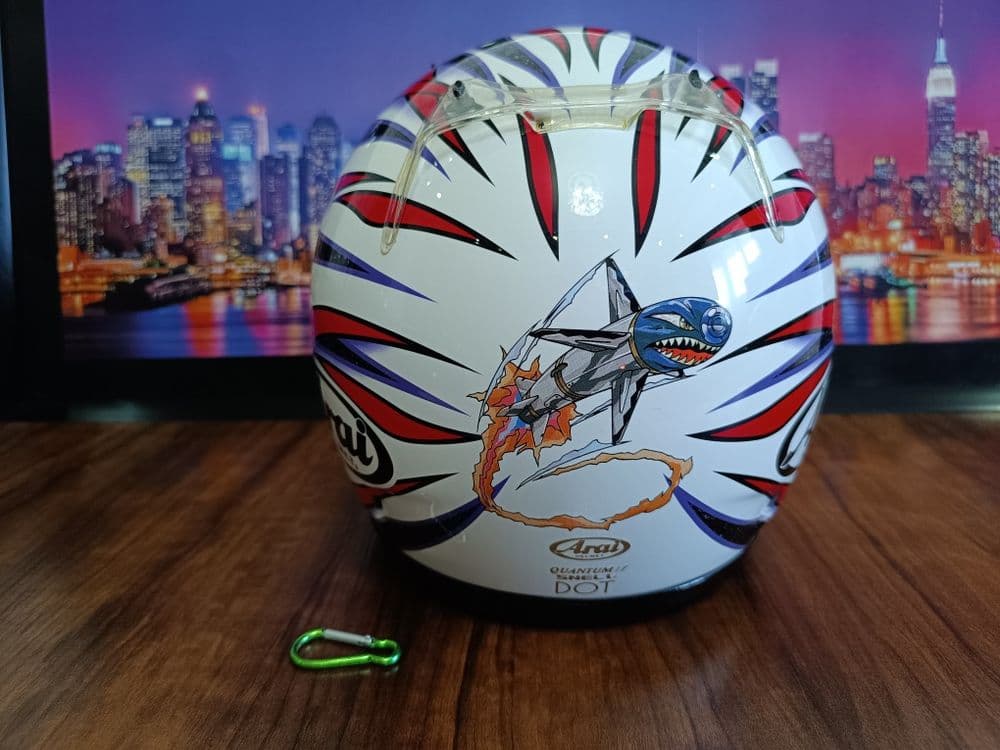 Мото шлем от Японского бренда ARAI QUANTUM F — 6