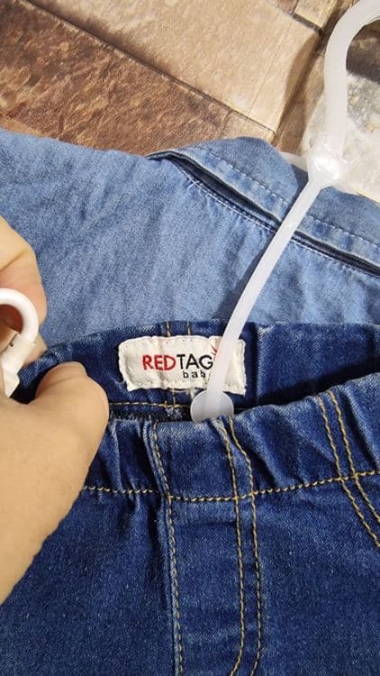 Джинсовые двойка 12 мес Отличном состоянии Брюки RED TAG 
Юнусобод 17- — 3