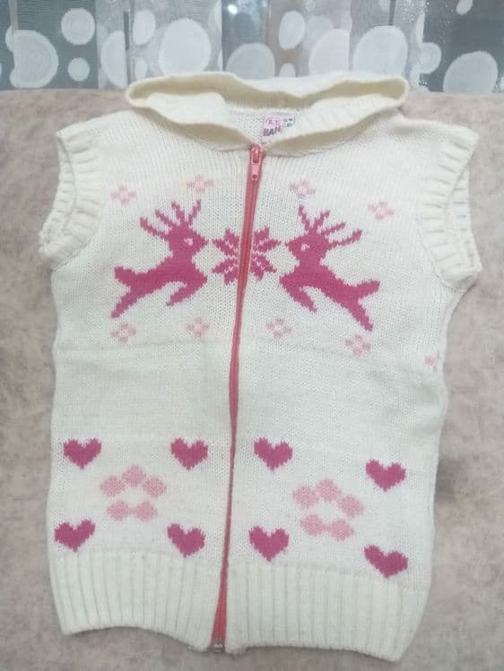 Кофта-безрукавка и штанишки велюровые на девочку  на ,4,5 лет Турецкие — 15
