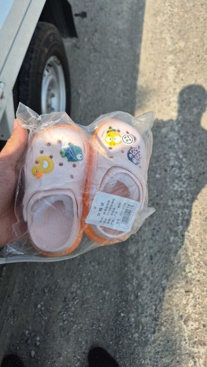 Bolalar oyoq kiymi 16 23 razmerga optomga 27 mingdan hitoy sifati alo — 4