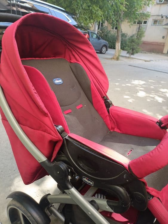 Kolyaska chicco b/u. — 2