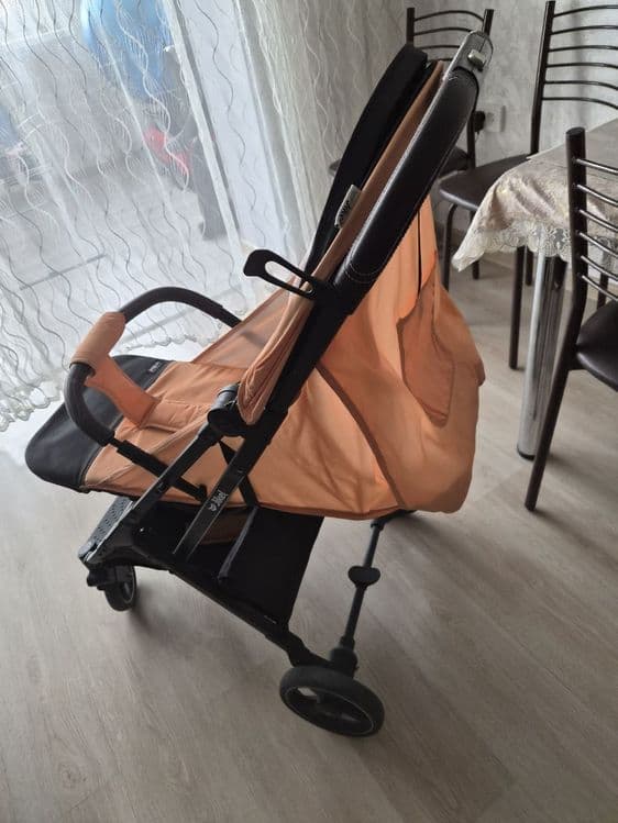 Продается складная,  лёгкая  прогулочная коляска Jikel — 4