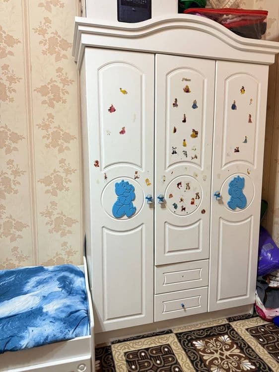 детский шкаф, больший, белый, десткая мебель — 1