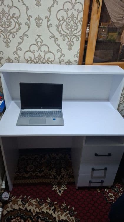 Универсальный стол школьника от производителя по низкой цене — 15