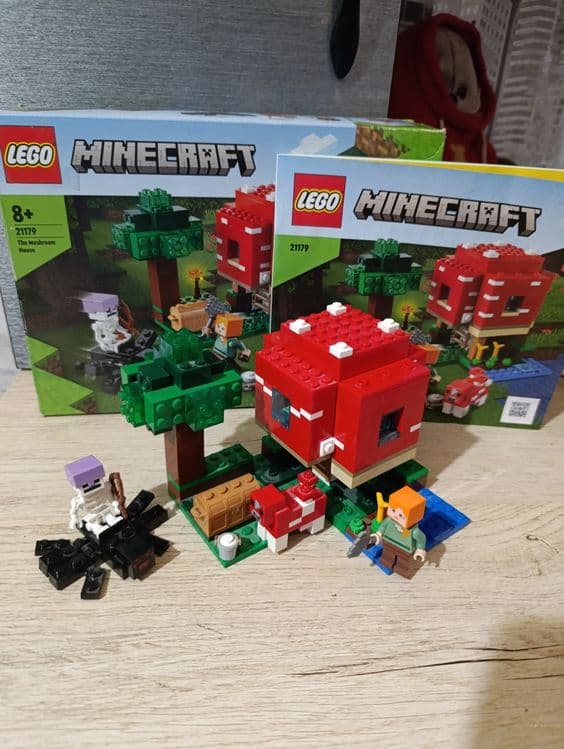 Лего Minecraft Грибной домик 21179 — 1