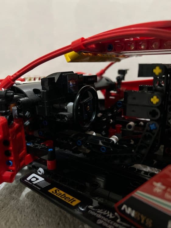 Продам Lego Ferrari 488 gte только в наличии — 4