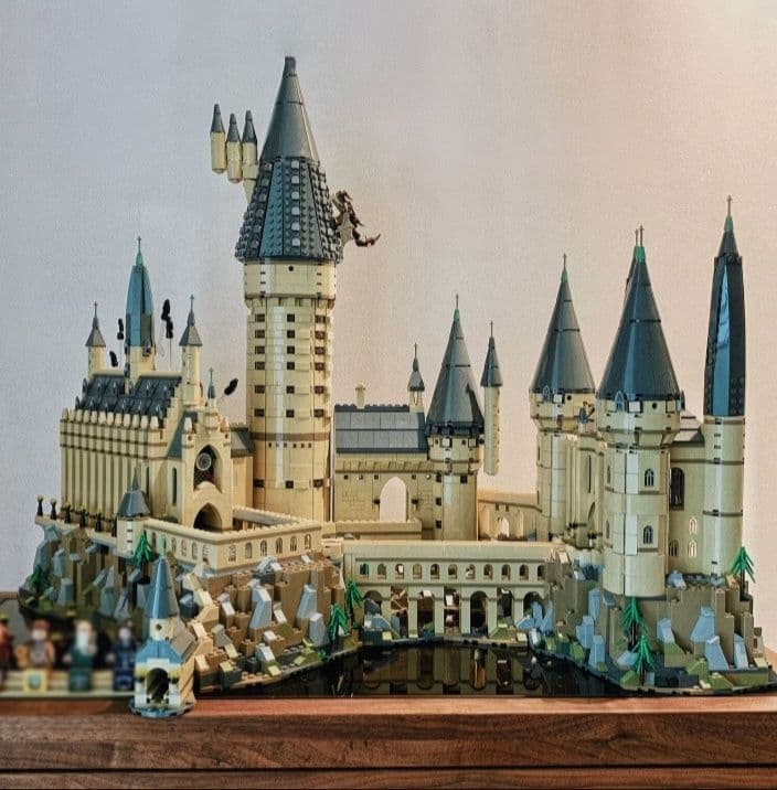 Aqlni Rivojlantiruvchi LEGO Hogwarts Qal’asi — 1