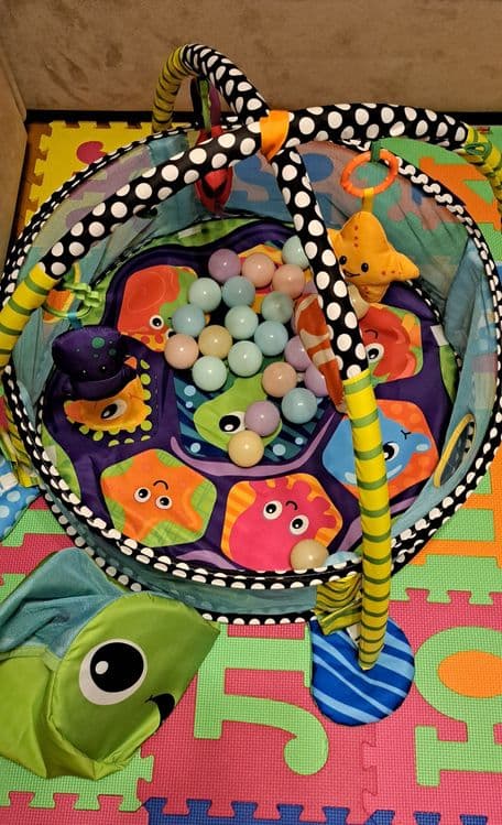 Коврик развивающий манеж с мягкими игрушками и мячиками — 5