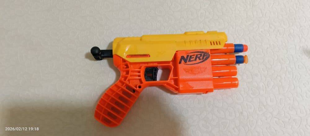 Nerf 4 моделей.Балшово 8 пулек,с барабаном 6 пулек,малнки нет пулек!! — 6