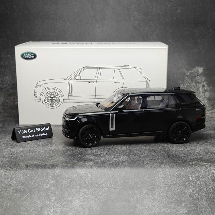 Range  Rover  autobiography 1:18 modeli kichratilgan varianti. — 11