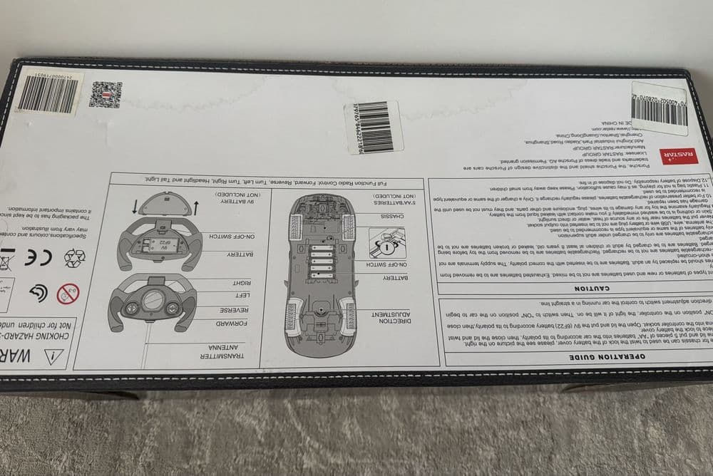 машинка Porsche 911 Carrera S на пульте управления — 4