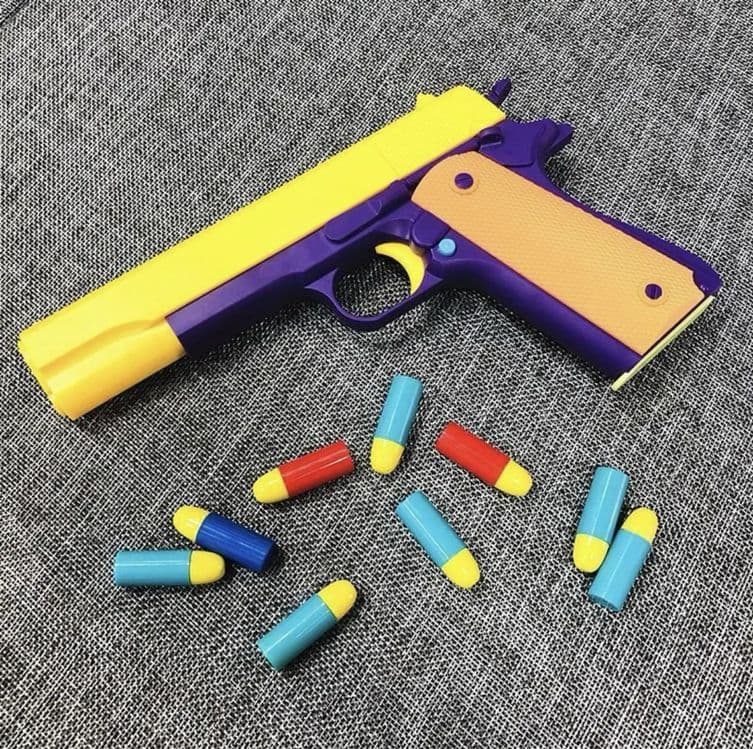 Продается крутой игрушечный пистолет с патронами — 6