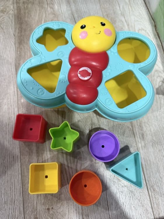 Сортер Fisher Price,развивающие игрушки для малышей в отличном состоян — 2
