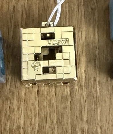 Фигурка minecraft золотой куб