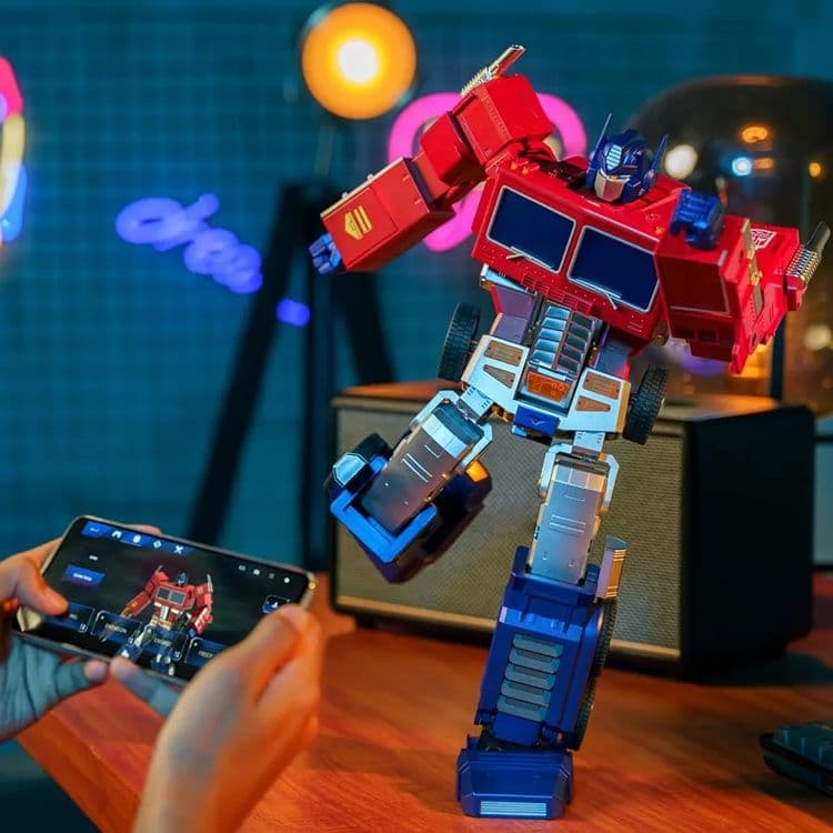 Робот Оптимус Прайм от Robosen. Реальный трансформер. Optimus prime. — 5