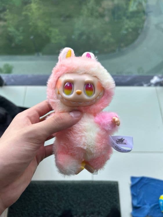 Labubu новая трендовая игрушка — 8