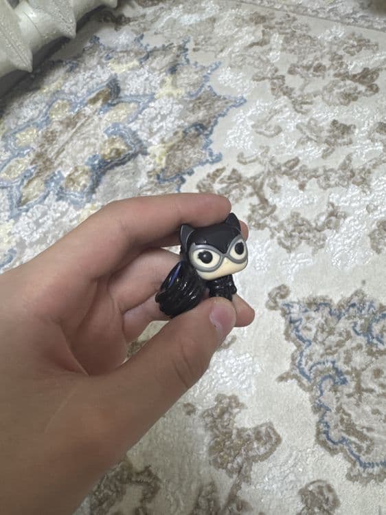 Selina kyle из киндер DC — 4