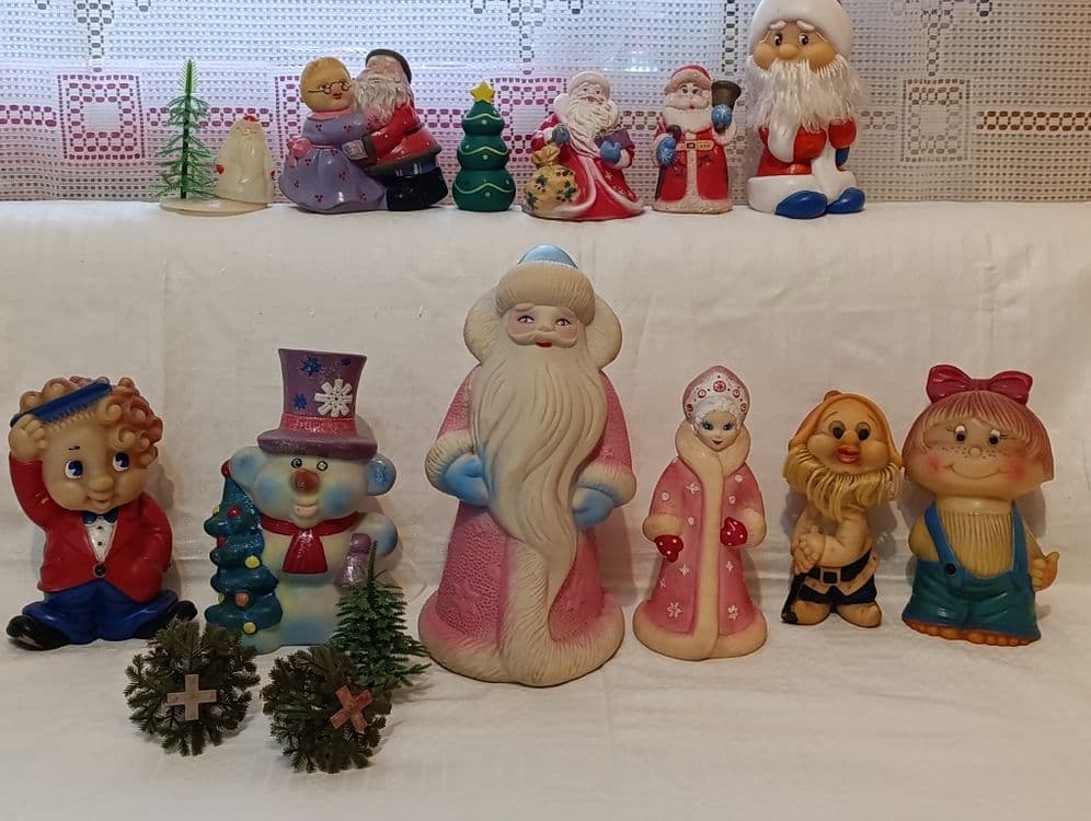 Новогодние гирлянды , игрушки , дед Морозы , снегурочки СССР — 2