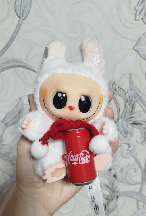 Доставка. Лабубу coca cola Labubu — 1