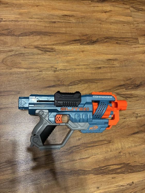 Онигинальное ружье Nerf — 2