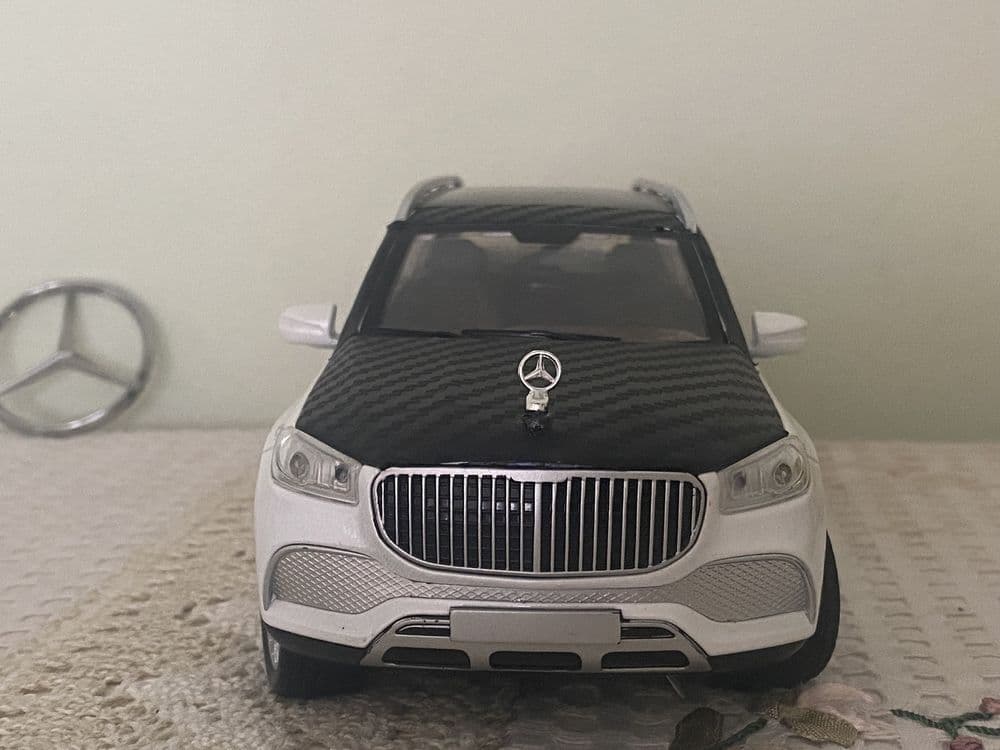 Железная модель Mercedes-benz GLS 600 MAYBACH — 2
