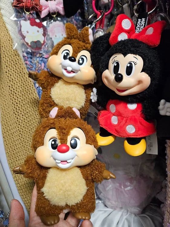 Игрушки от Pop Mart Mickey Family — 2