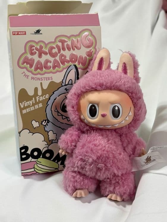 Labubu Pop Mart' — 3