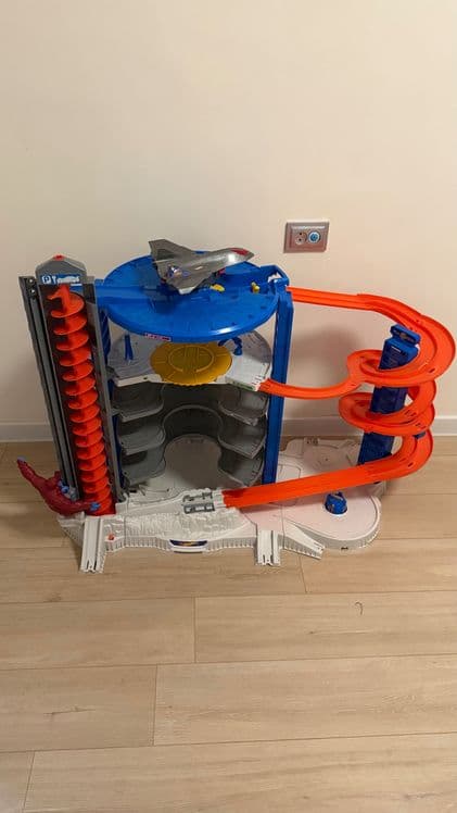 Трек Хот Вилс Hot Wheels — 1