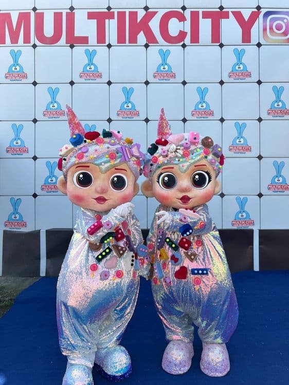 Ayiq sotiladi ayiq Sotiladi ayiq Sotiladi — 7