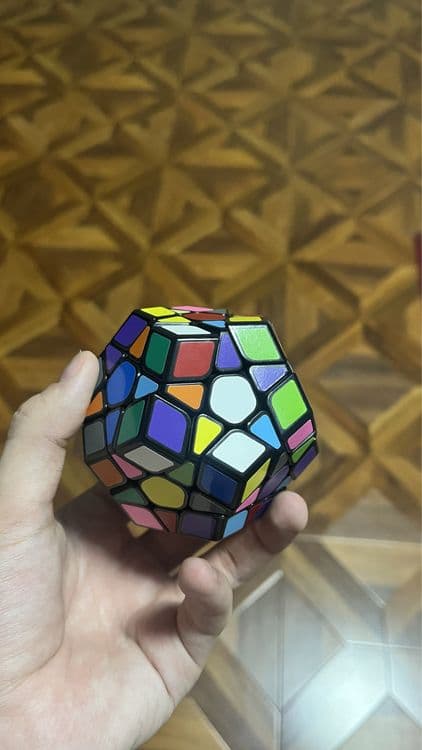 Kubik rubik megaminx — 3