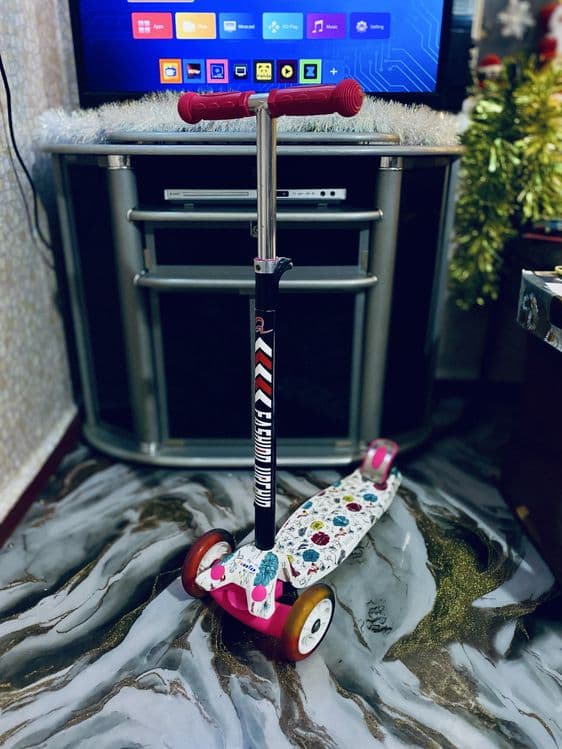 Детский самокат 3-10 лет. Металл. Бренд”Scooter”. 4 гелевых колеса. — 2