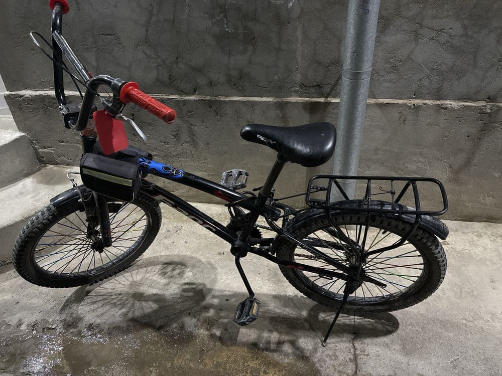 * BMX velosiped holati yaxshi — 2