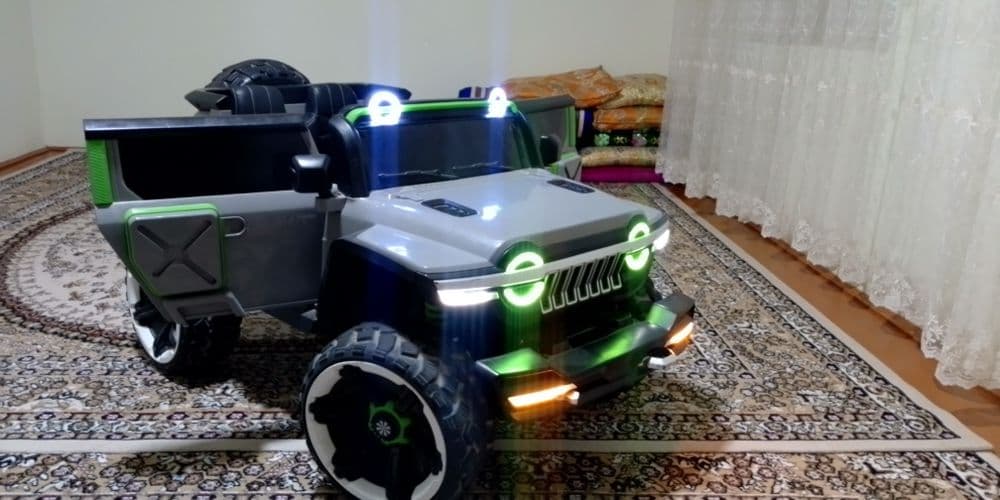 Bolalar elektro mobili — 2