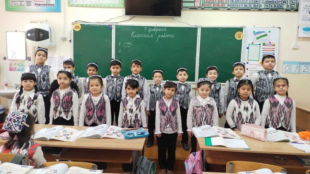 Maktab o'quvchilari uchun adras nimcha — 2